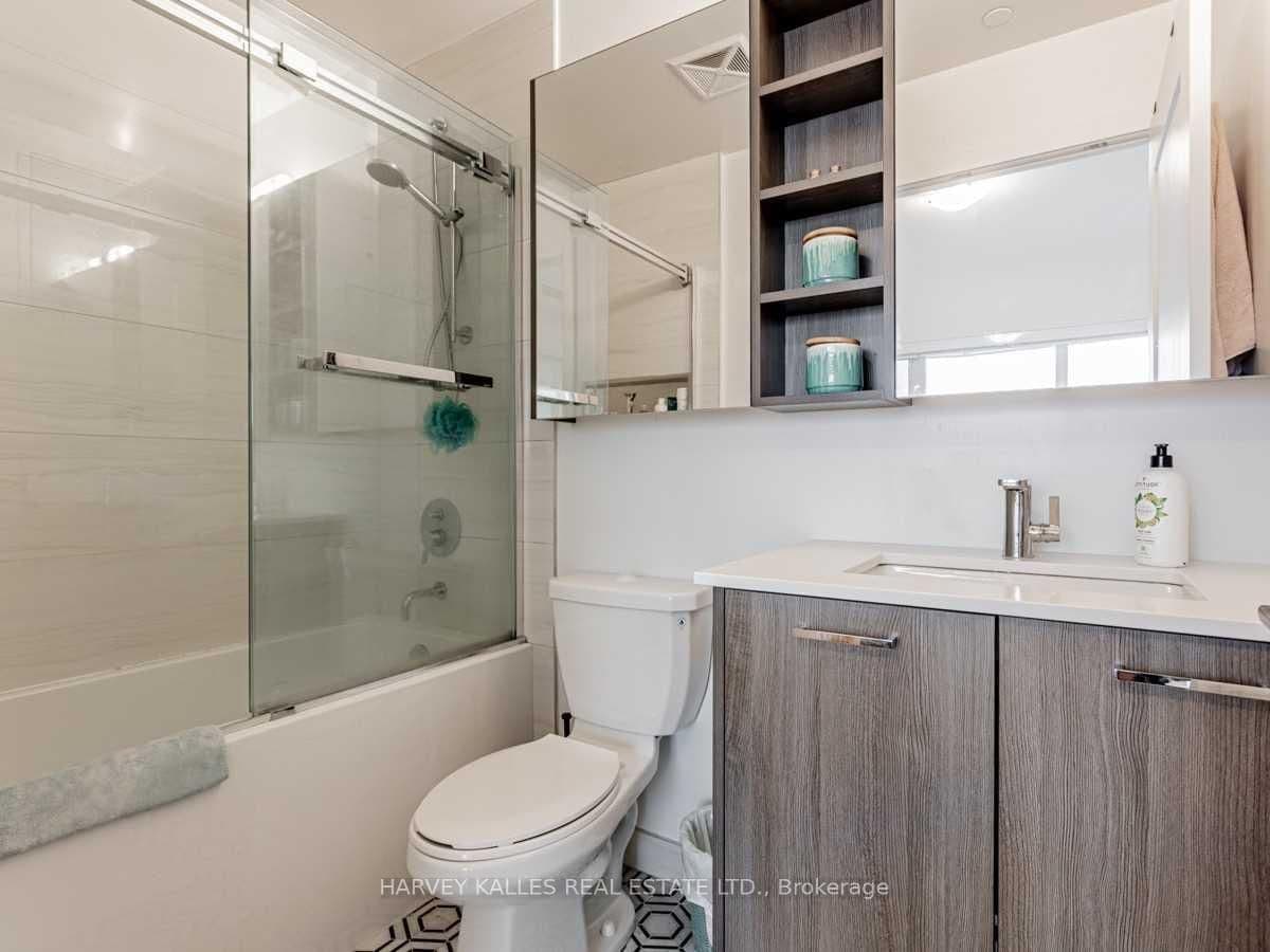 11 Lillian Street, Unit 1602 thumbnail 19