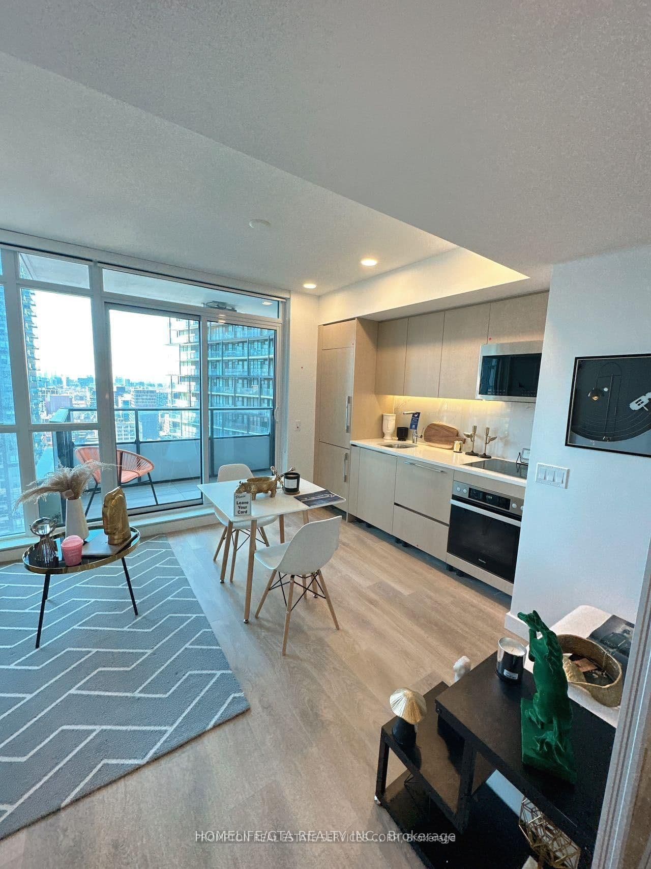 38 Widmer Street, Unit 2710 thumbnail 10