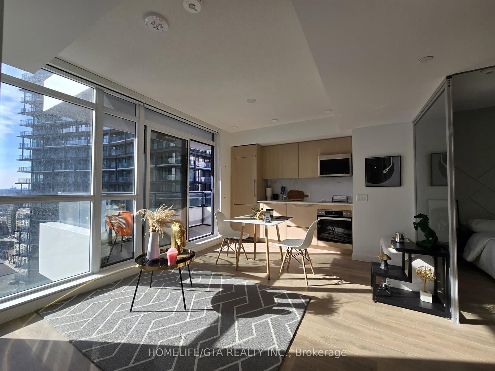 38 Widmer Street, Unit 2710 thumbnail 12