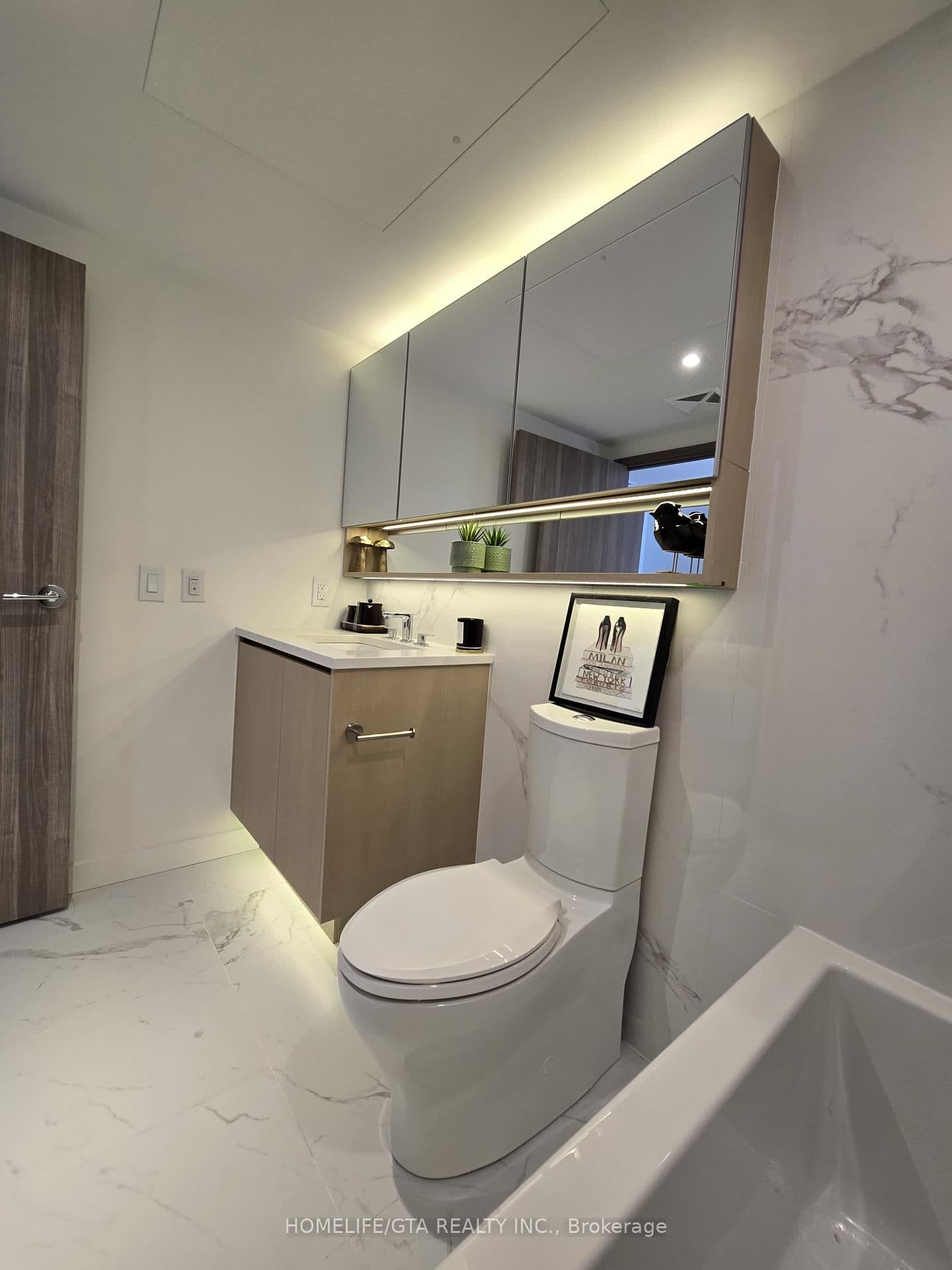 38 Widmer Street, Unit 2710 thumbnail 25