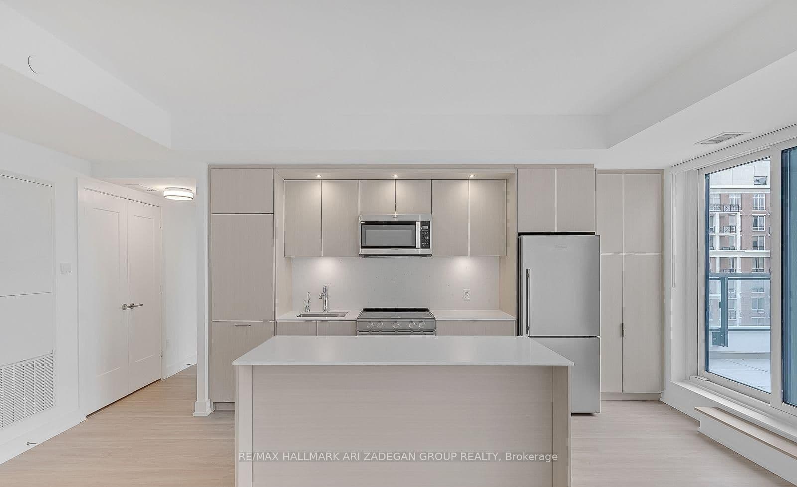 20 Inn On The Park Drive, Unit 1739 thumbnail 6