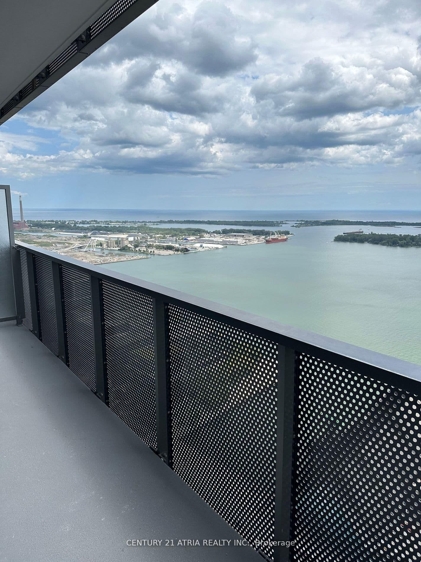 138 Downes Street, Unit 5508 thumbnail 12
