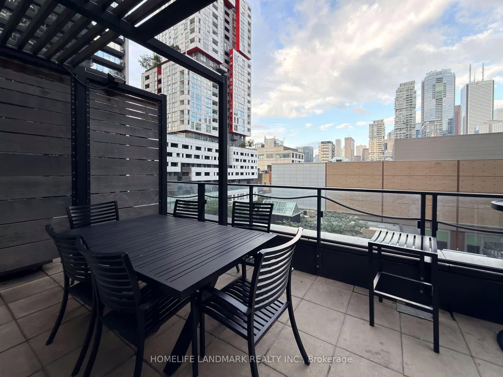 125 Peter Street, Unit 1512 thumbnail 22