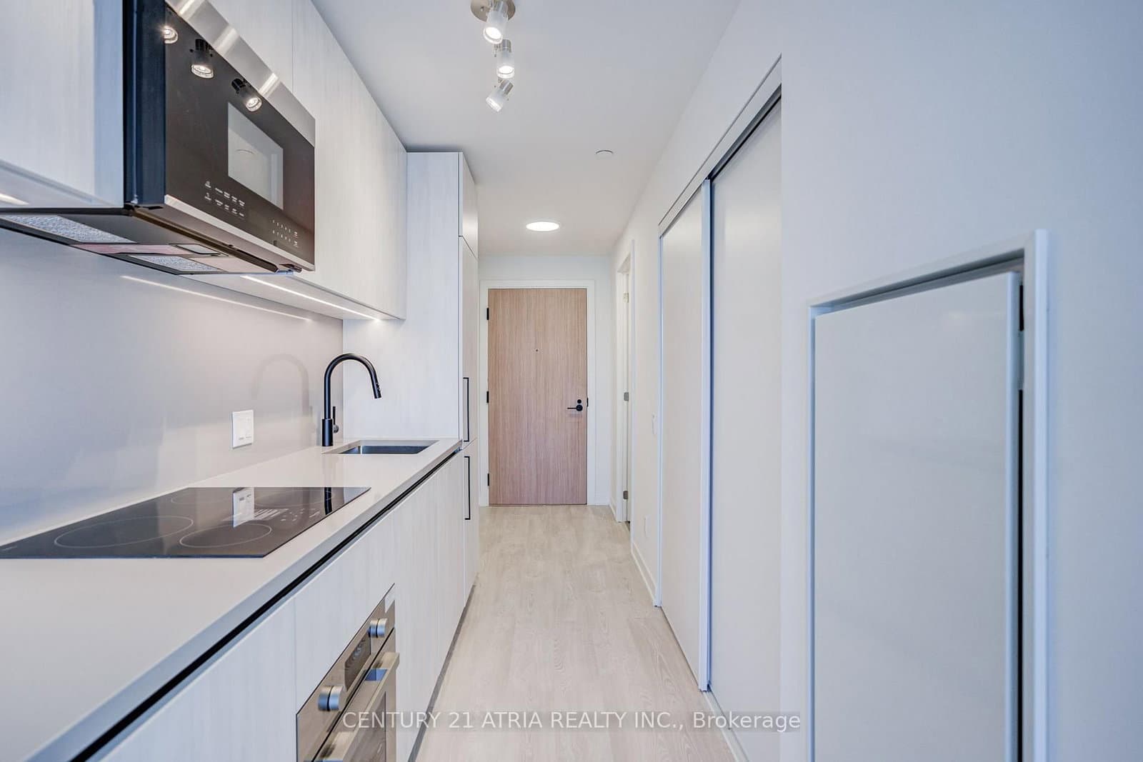 35 Parliament Street, Unit 3007 thumbnail 11