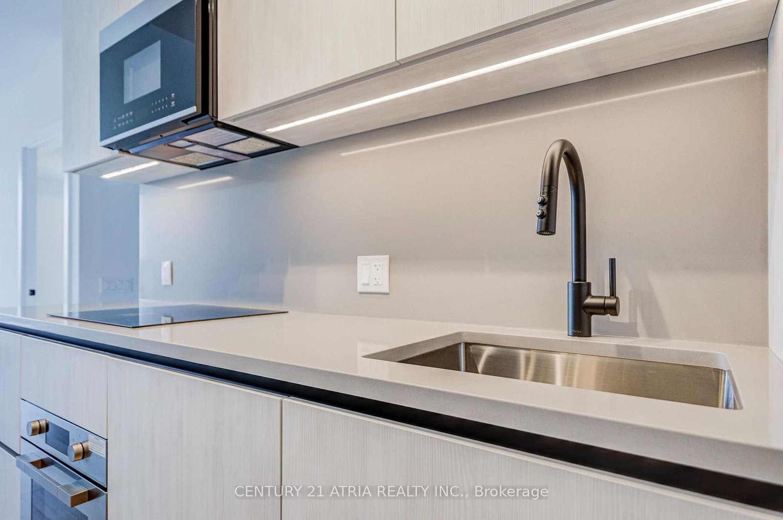 35 Parliament Street, Unit 3007 thumbnail 12