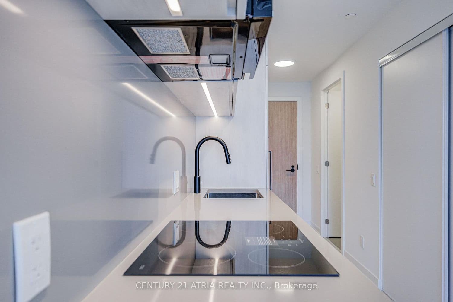 35 Parliament Street, Unit 3007 thumbnail 30