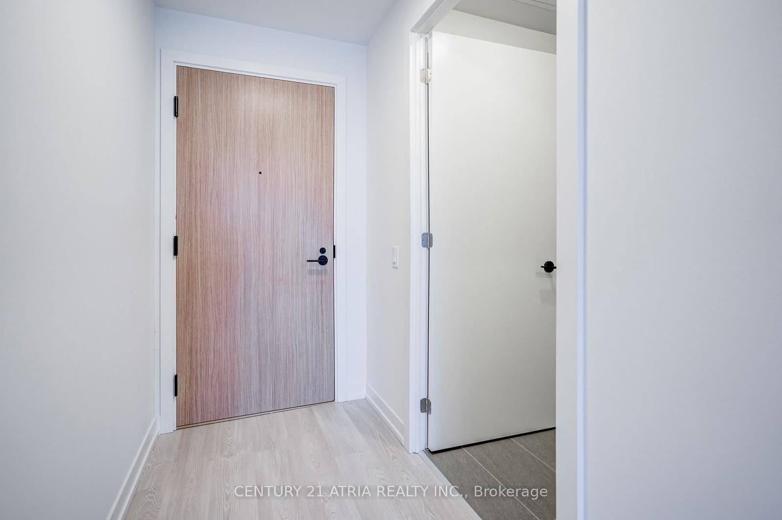 35 Parliament Street, Unit 3007 thumbnail 4