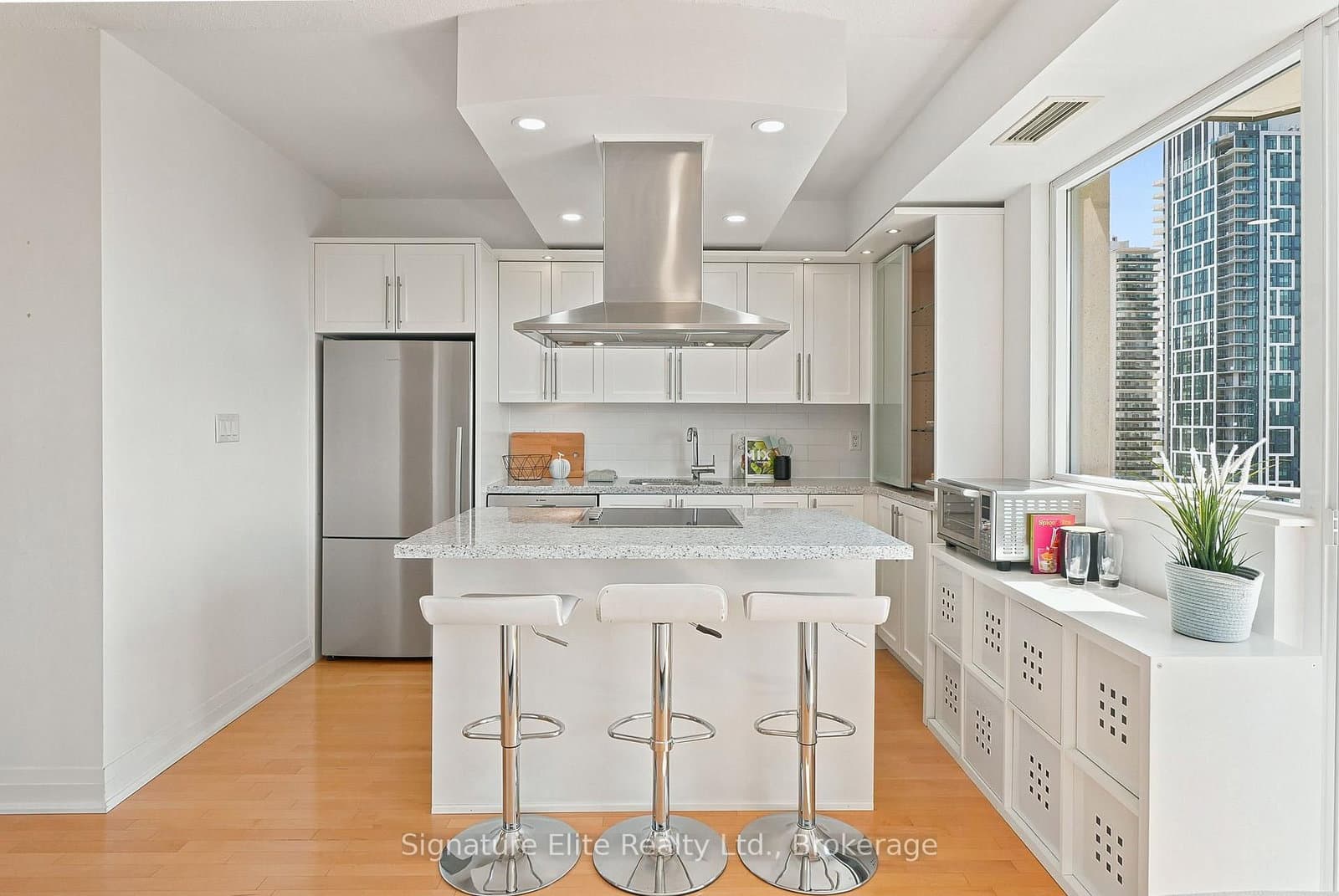 1430 Yonge Street, Unit 902 thumbnail 7