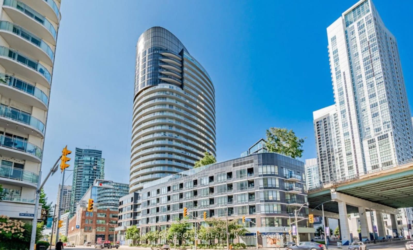 38 Dan Leckie Way, Unit 519 - Image 1