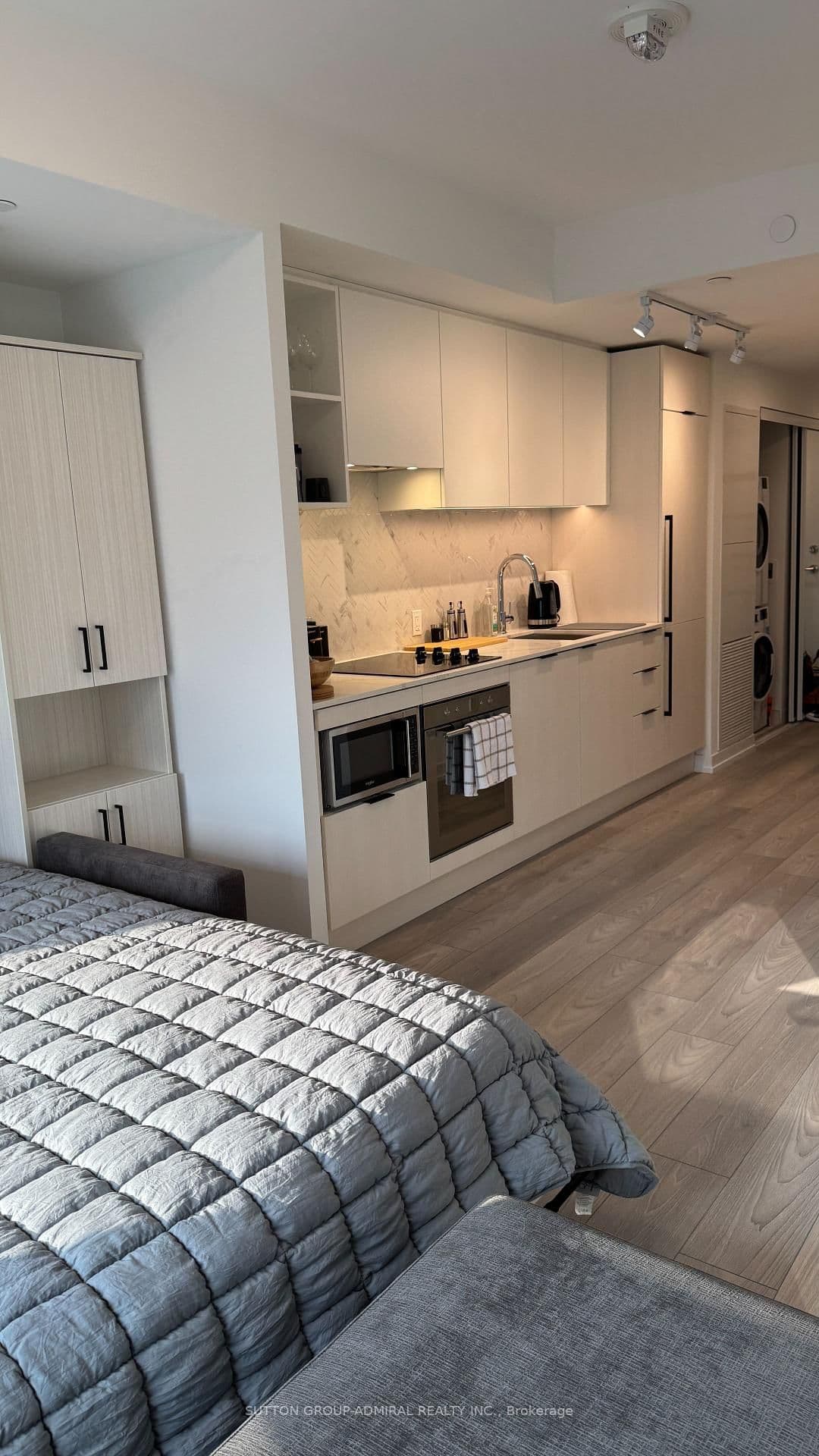 82 Dalhousie Street, Unit 3711 thumbnail 20