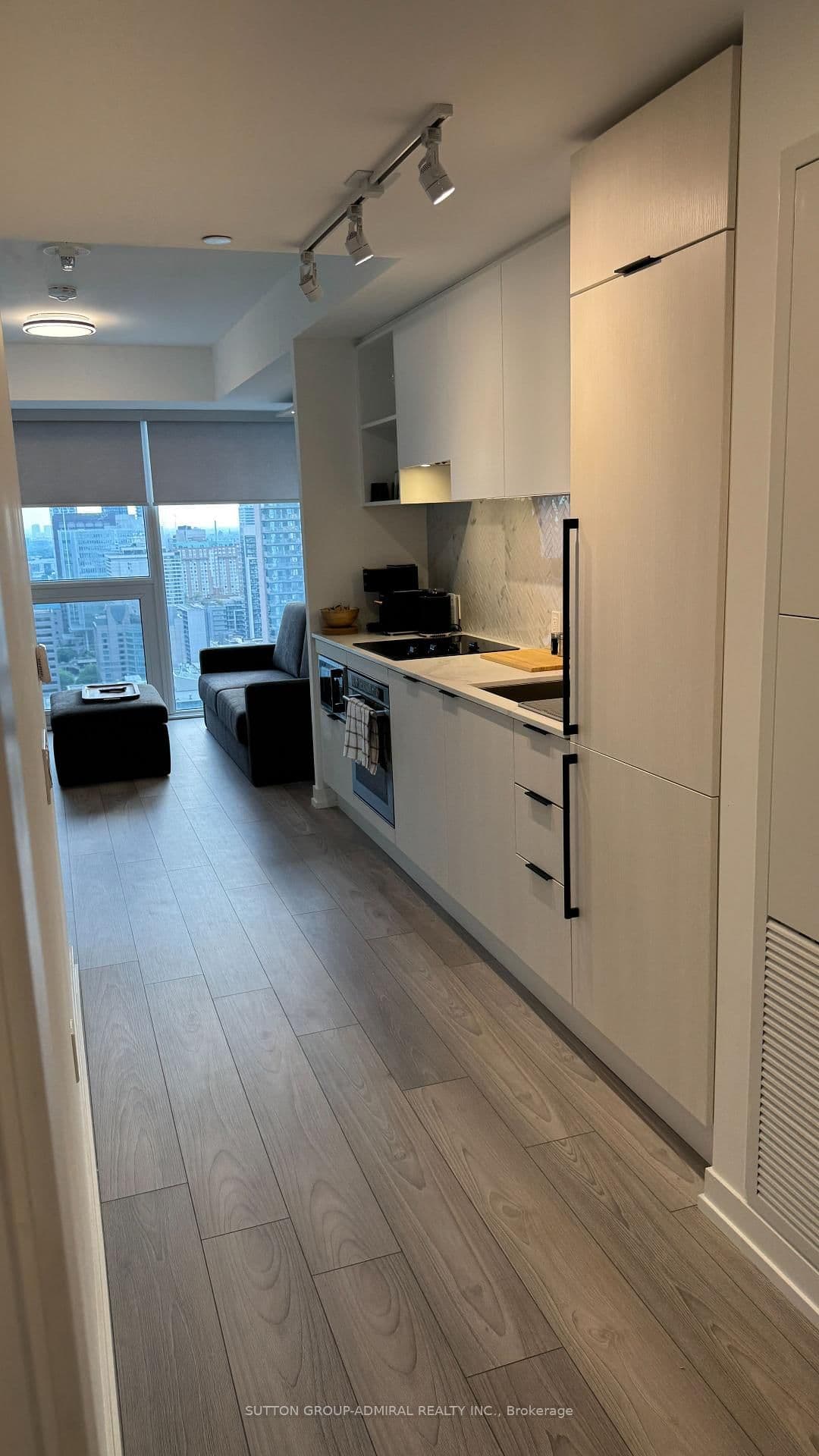 82 Dalhousie Street, Unit 3711 thumbnail 8