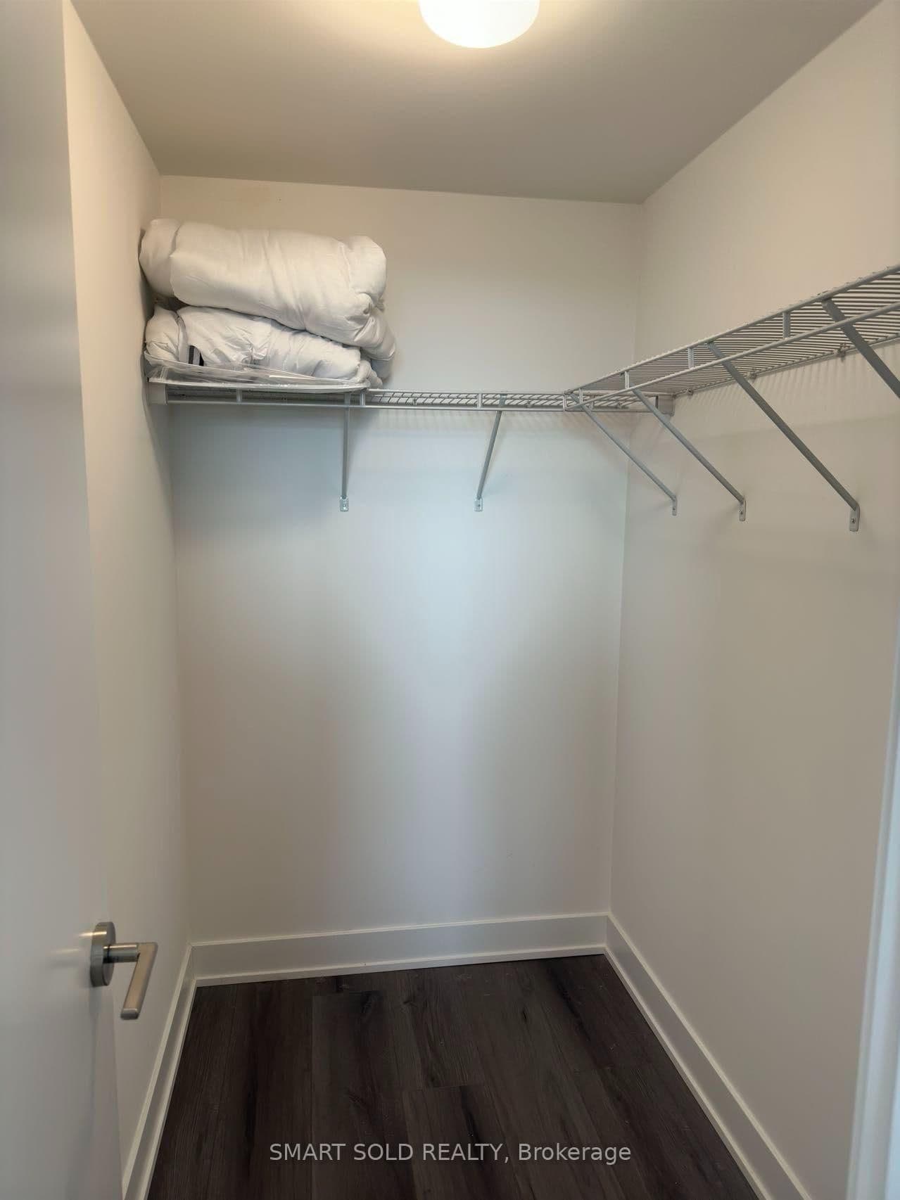 2 Teagarden Court, Unit 708 thumbnail 6