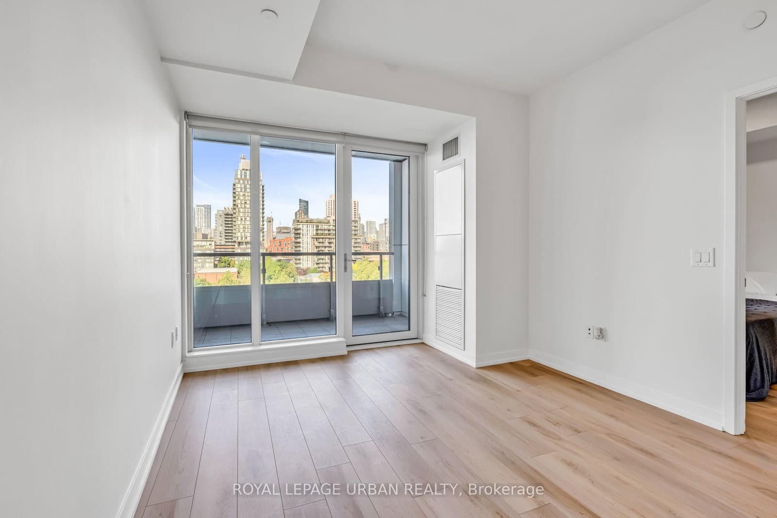 225 Sumach Street, Unit 607 thumbnail 11