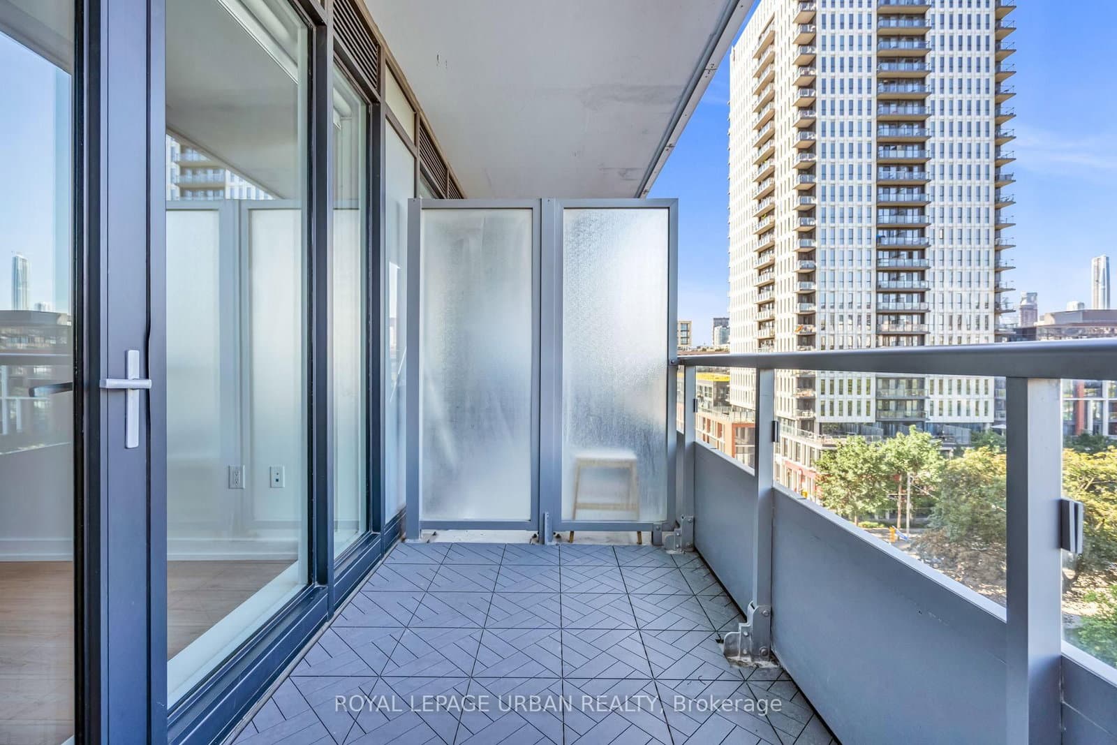 225 Sumach Street, Unit 607 thumbnail 24