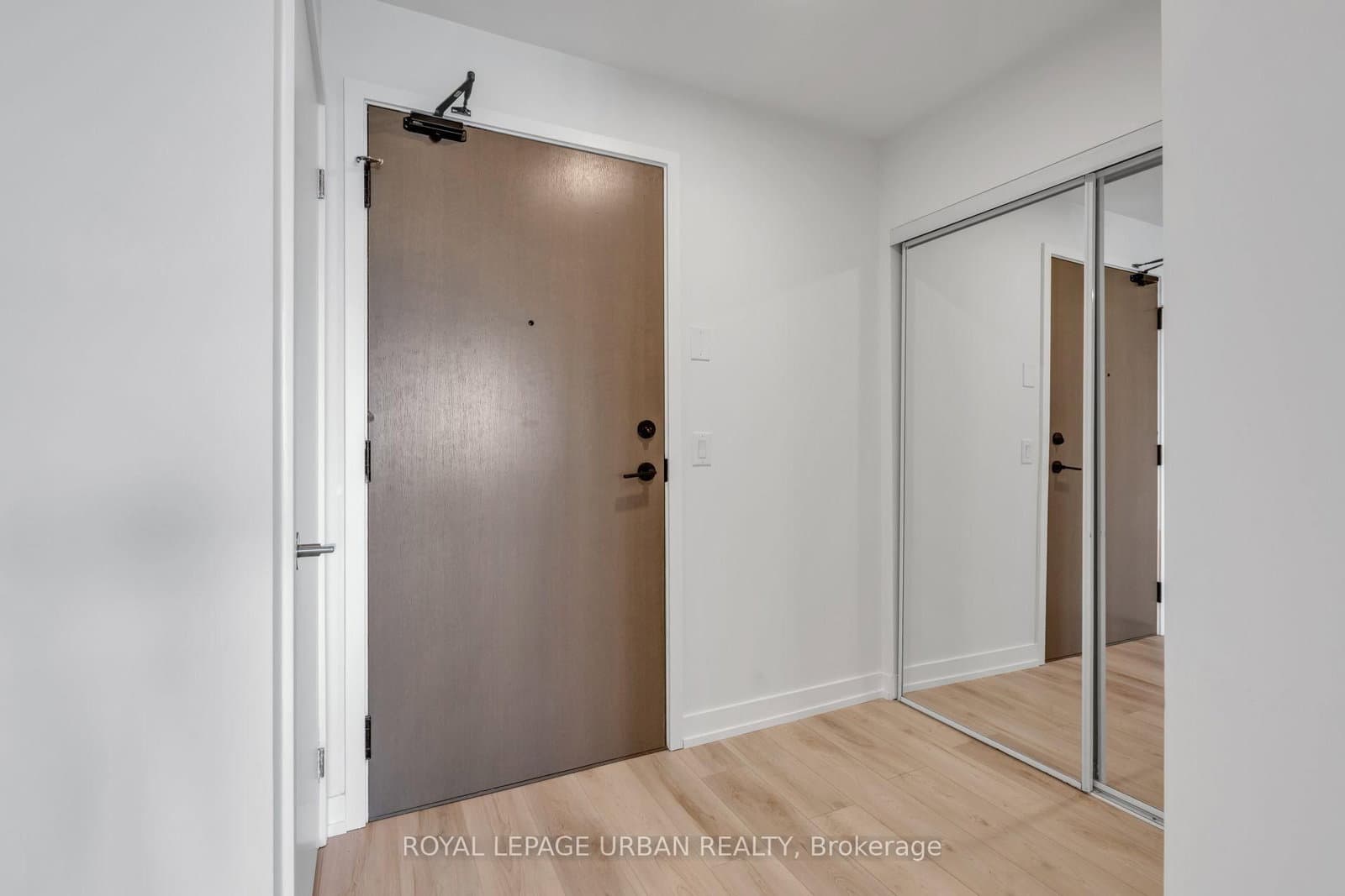 225 Sumach Street, Unit 607 thumbnail 23