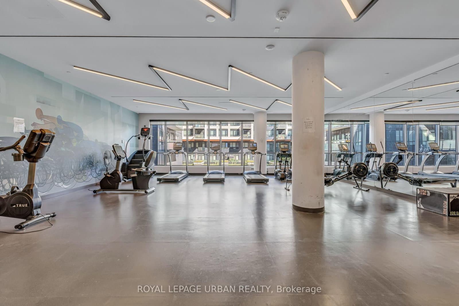 225 Sumach Street, Unit 607 thumbnail 25
