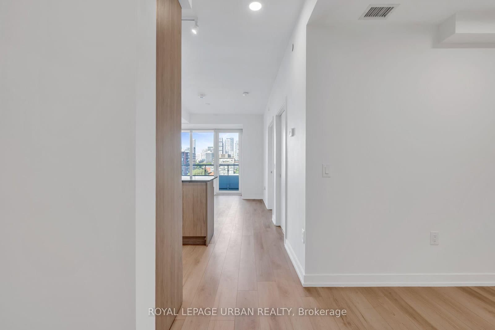 225 Sumach Street, Unit 607 thumbnail 6