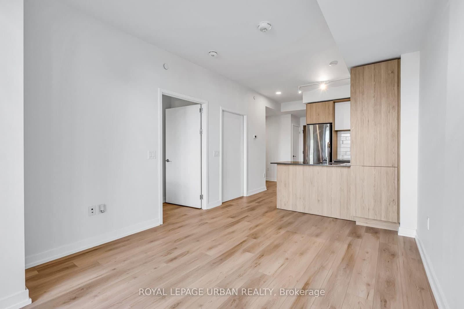 225 Sumach Street, Unit 607 thumbnail 8