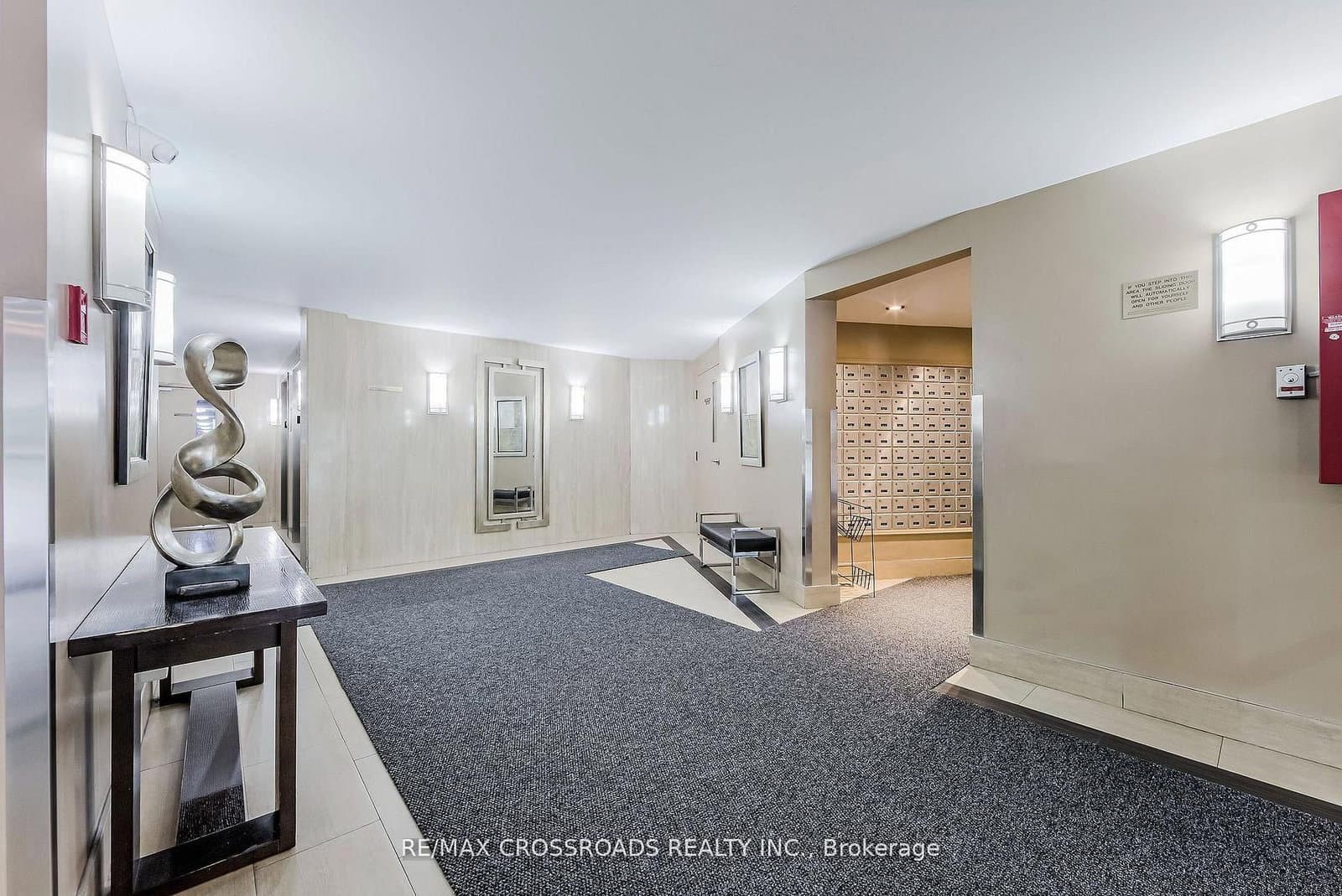 5 Shady Golfway, Unit 205 thumbnail 15