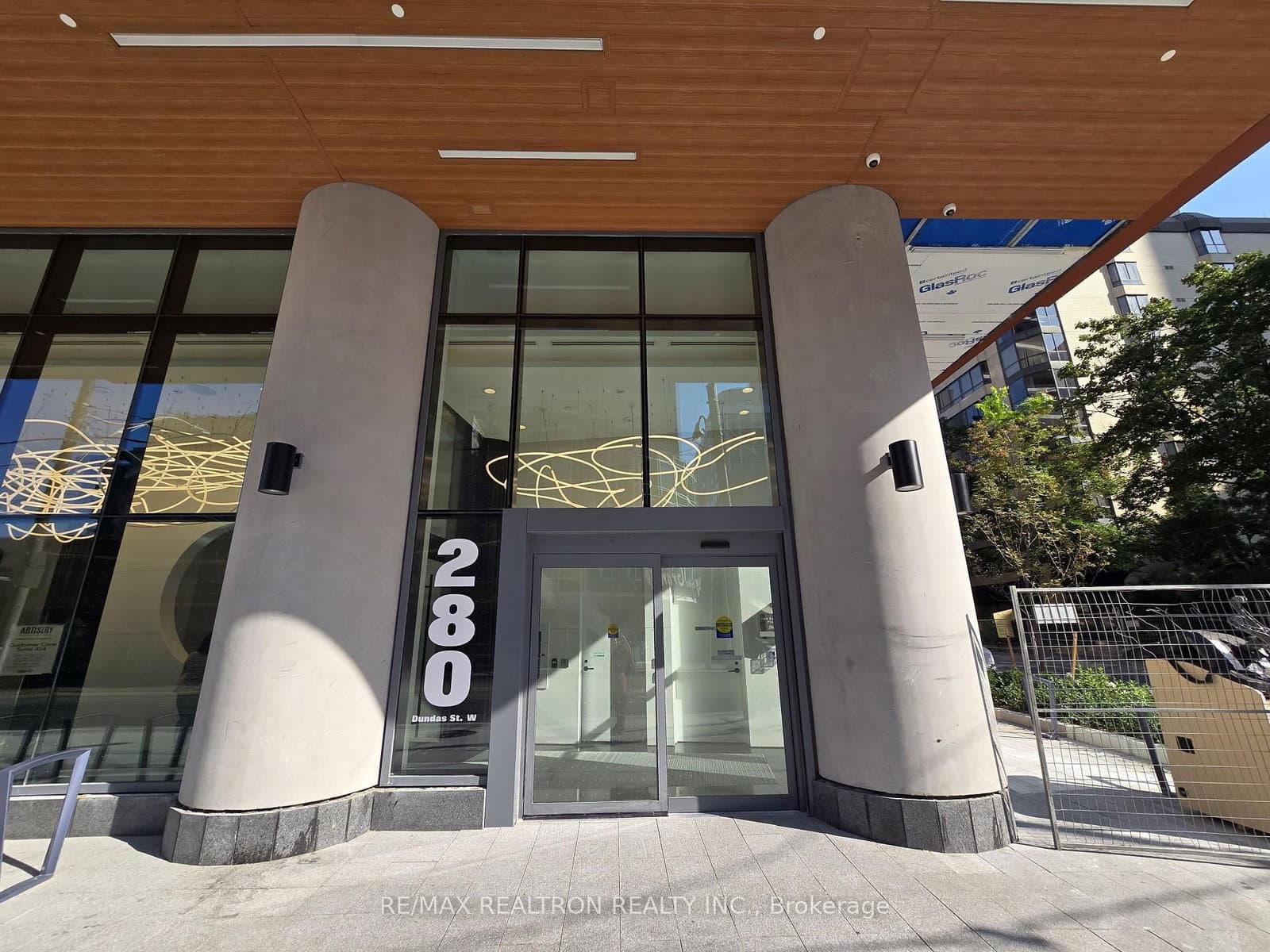280 Dundas Street W, Unit 2509 thumbnail 31