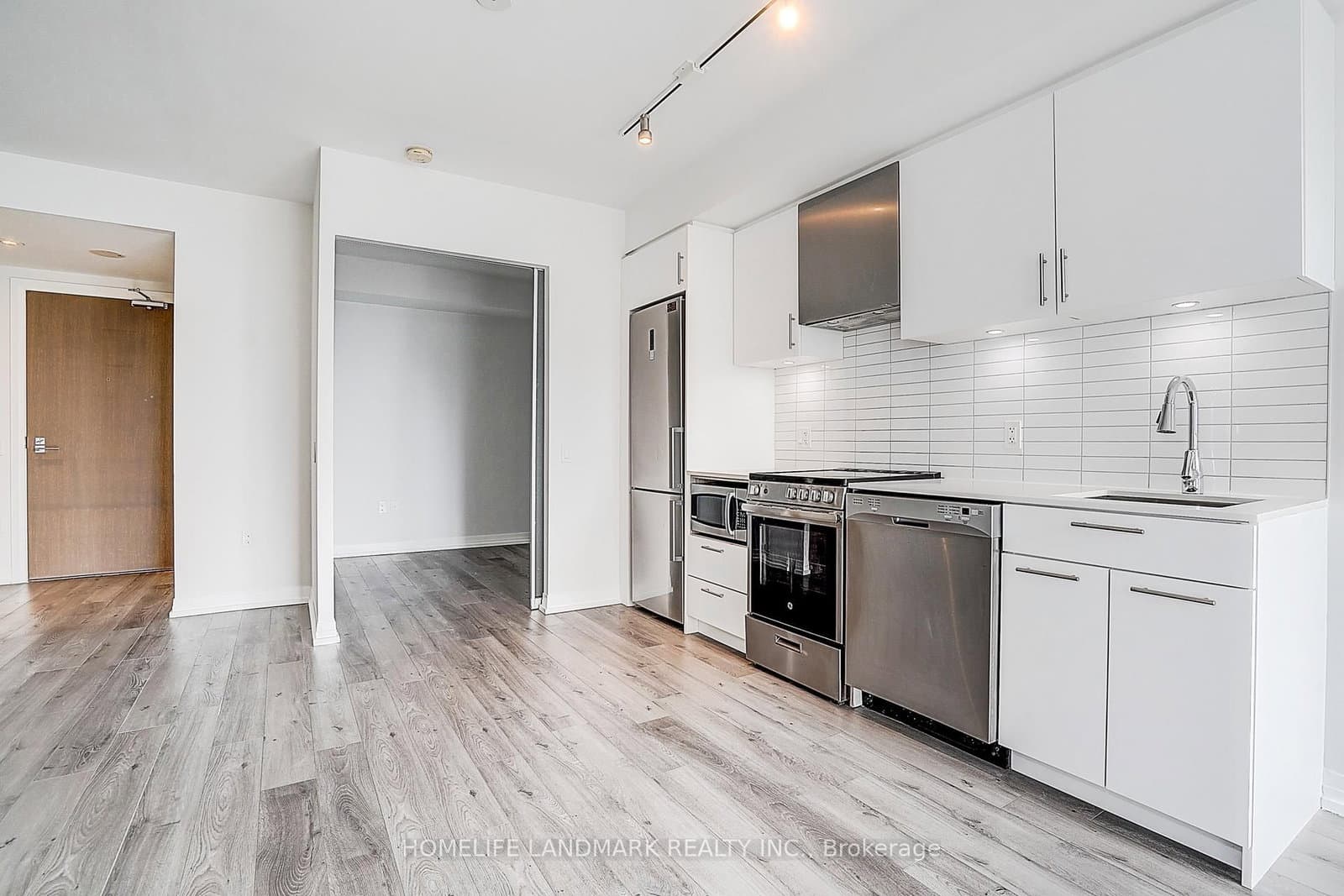 251 Jarvis Street, Unit 1718 thumbnail 22