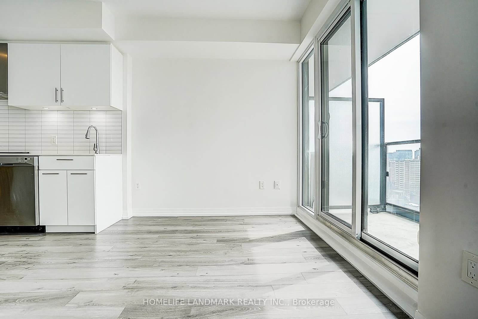 251 Jarvis Street, Unit 1718 thumbnail 31