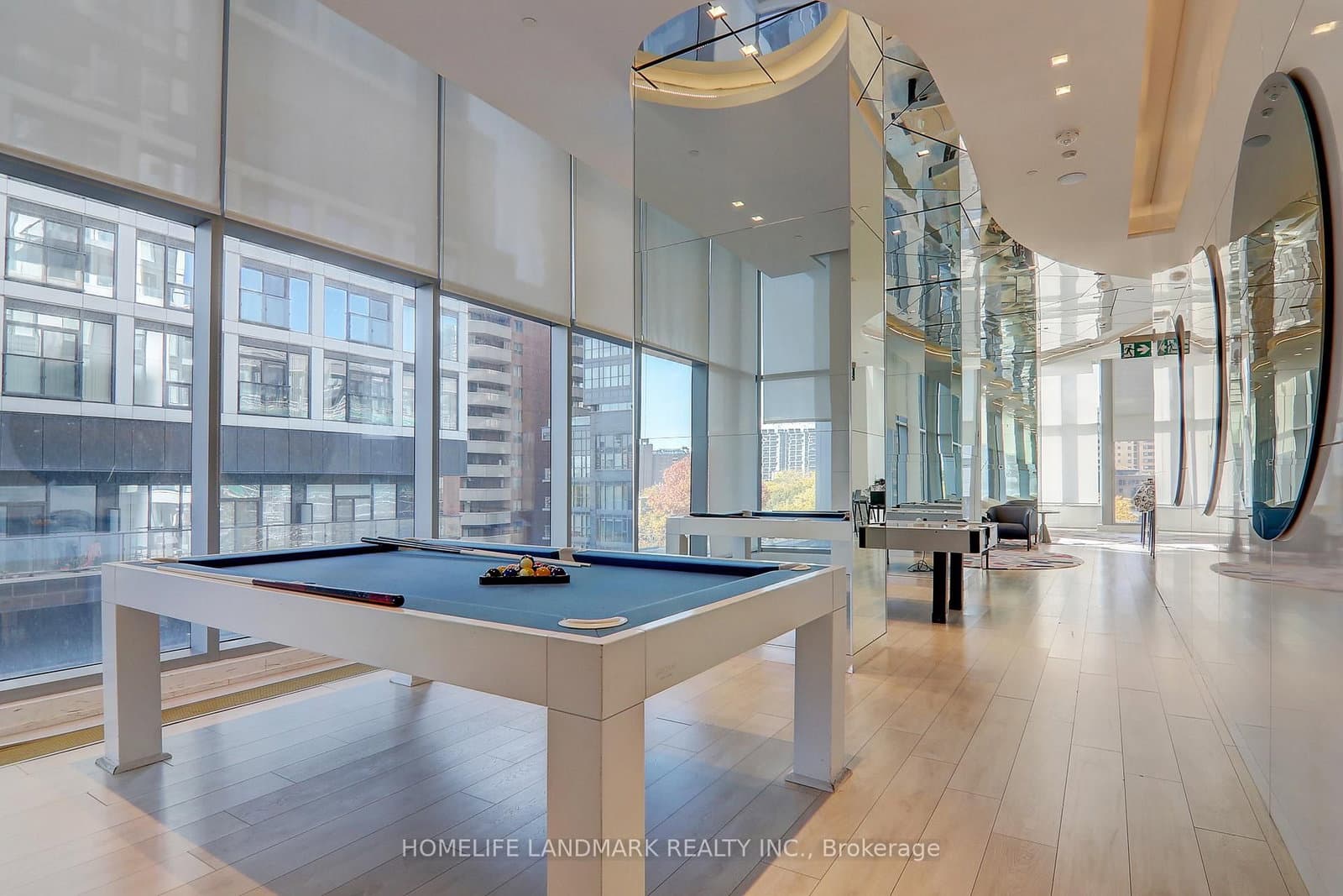 251 Jarvis Street, Unit 1718 thumbnail 8