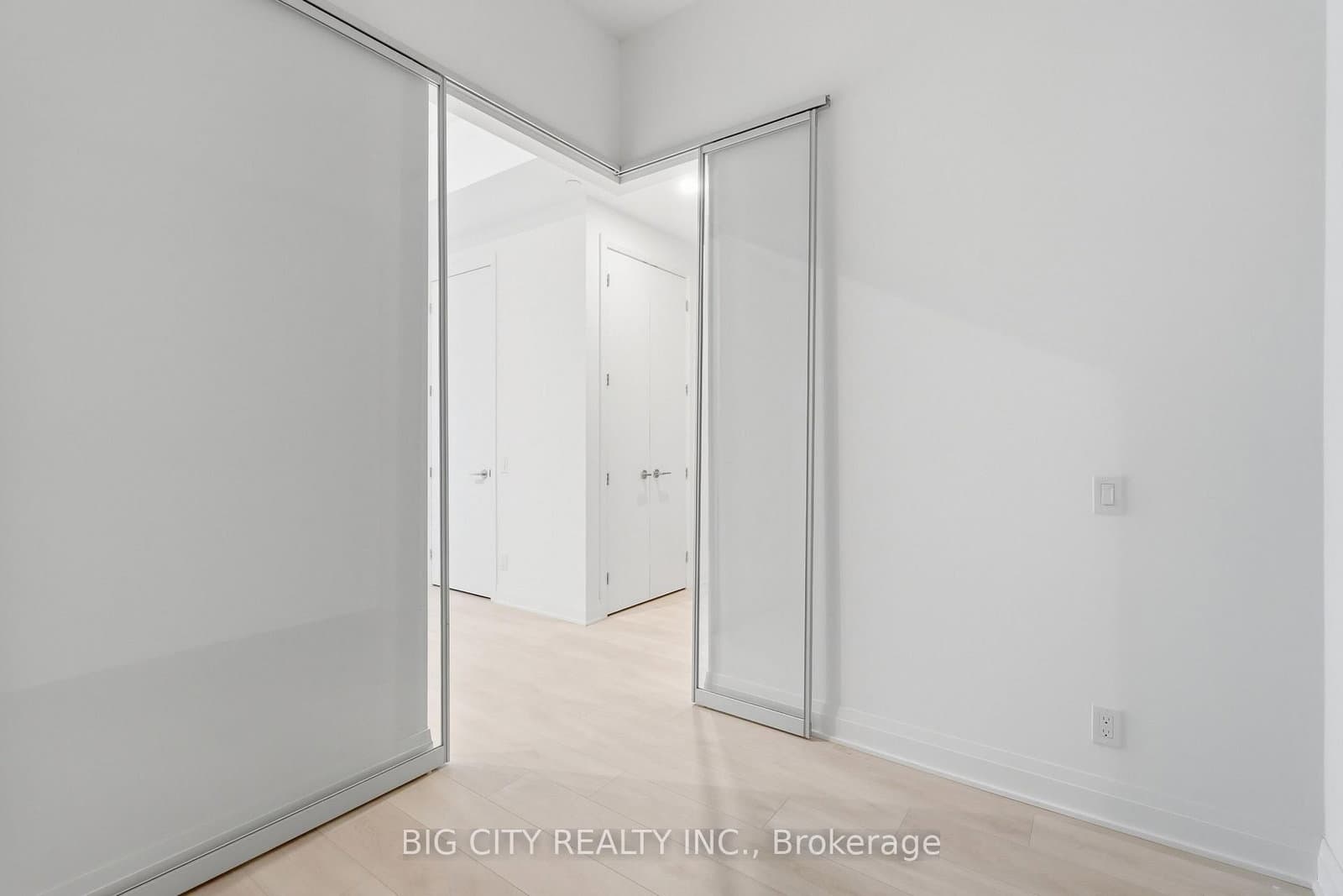 25 Frederick Todd Way, Unit 201 thumbnail 12