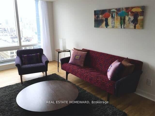 295 W Adelaide Street W, Unit 1803 thumbnail 3