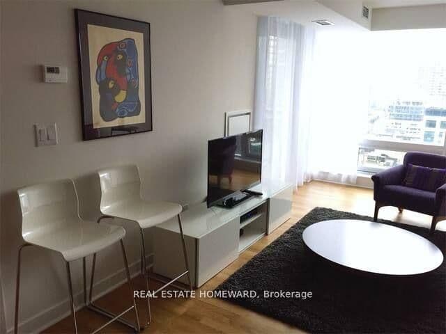295 W Adelaide Street W, Unit 1803 thumbnail 4
