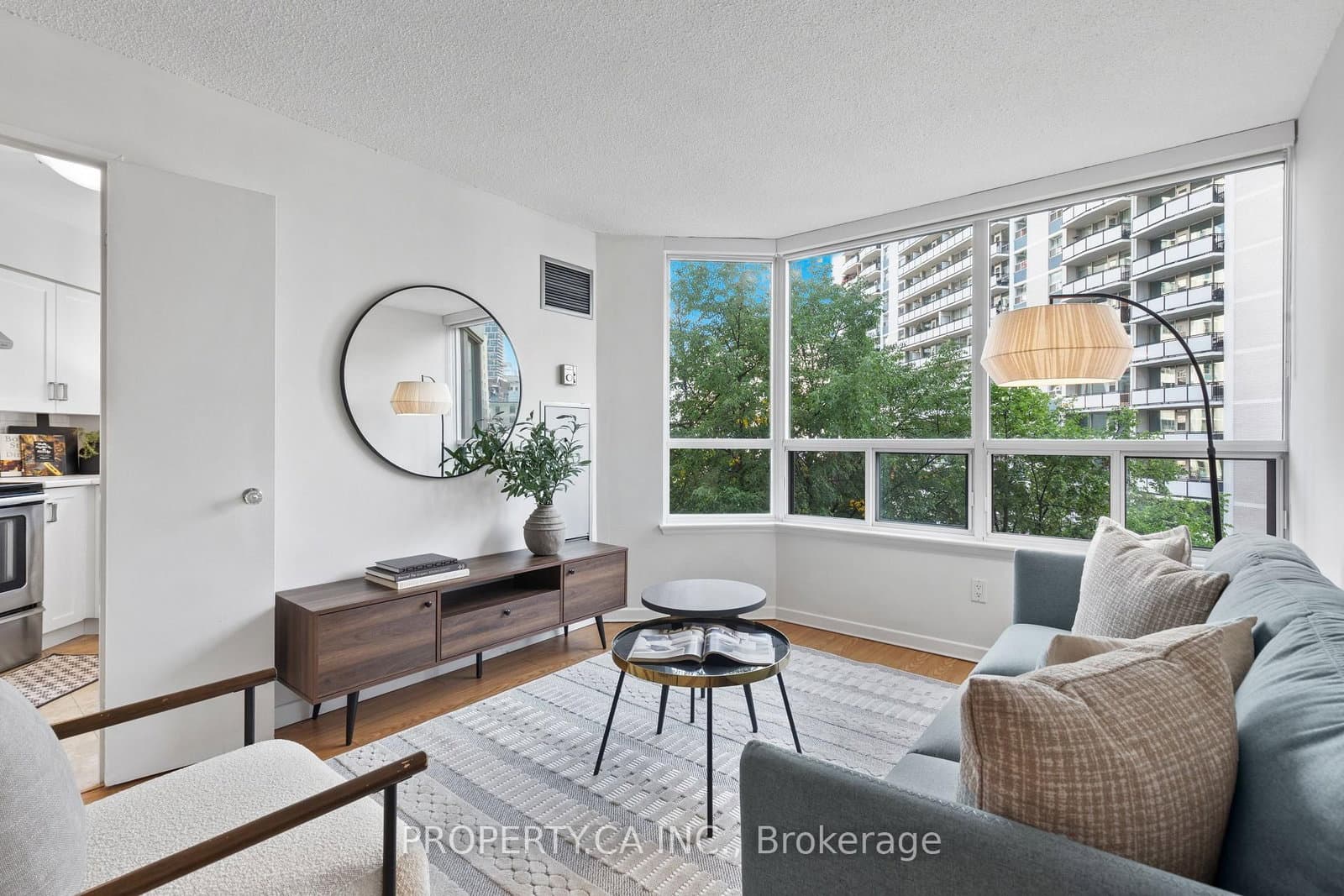 25 Maitland Street, Unit 601 thumbnail 2