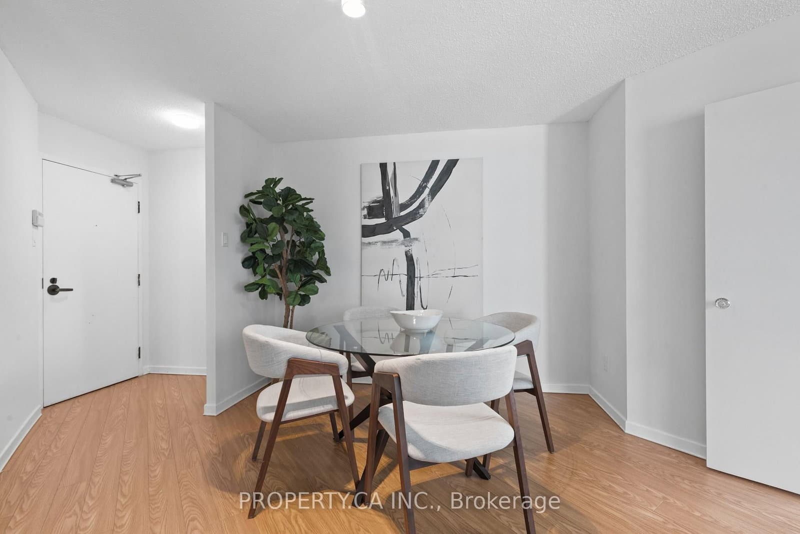 25 Maitland Street, Unit 601 thumbnail 6