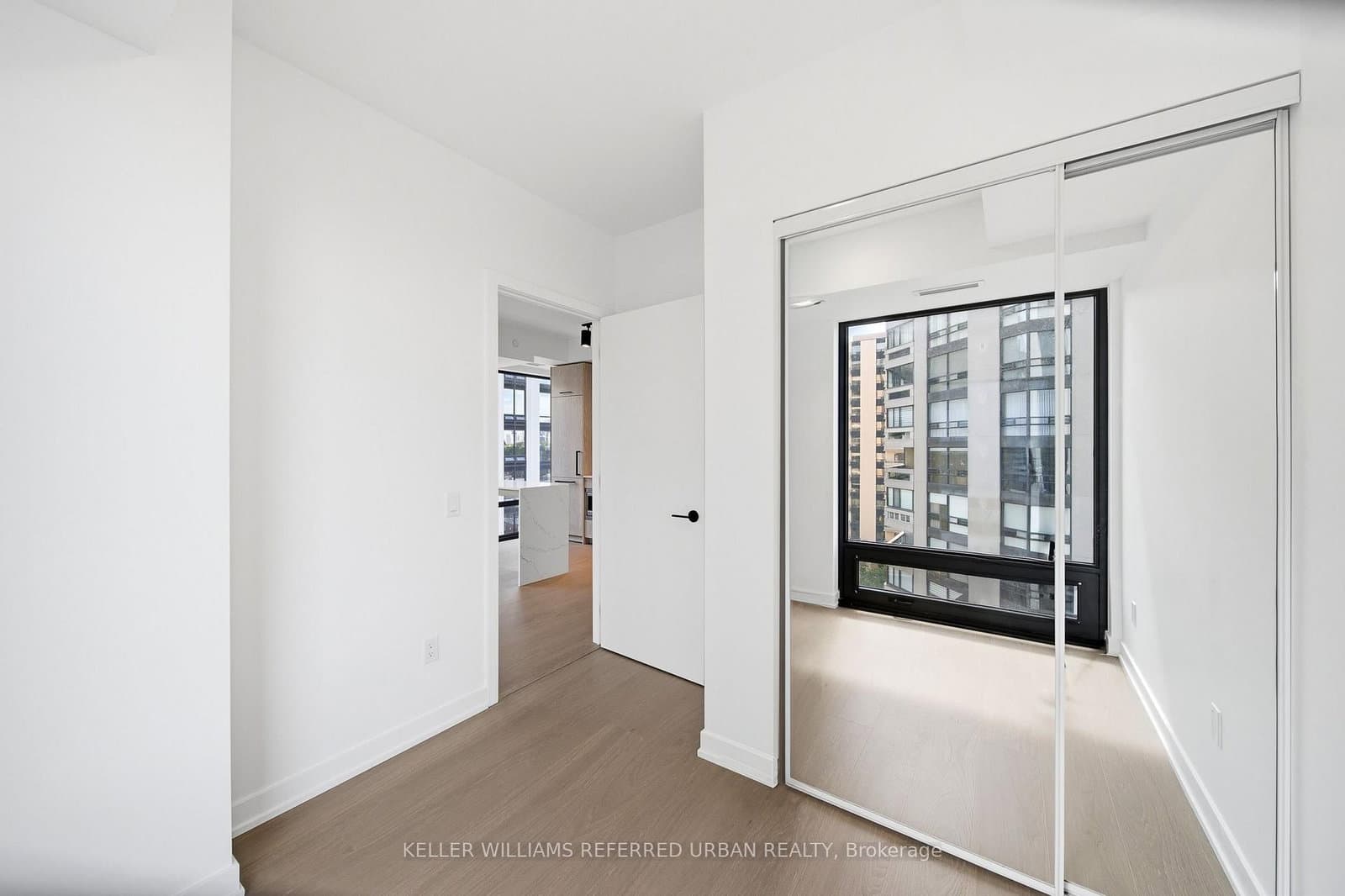 89 Montclair Avenue, Unit 1525 thumbnail 18