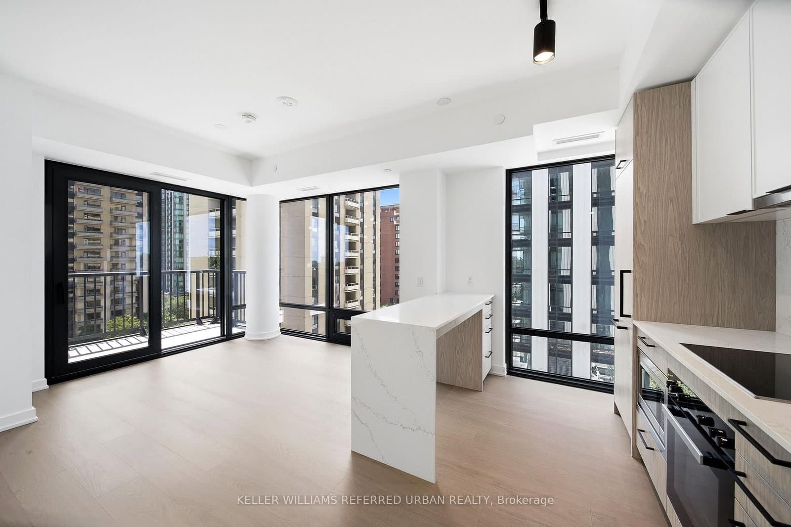 89 Montclair Avenue, Unit 1525 thumbnail 5