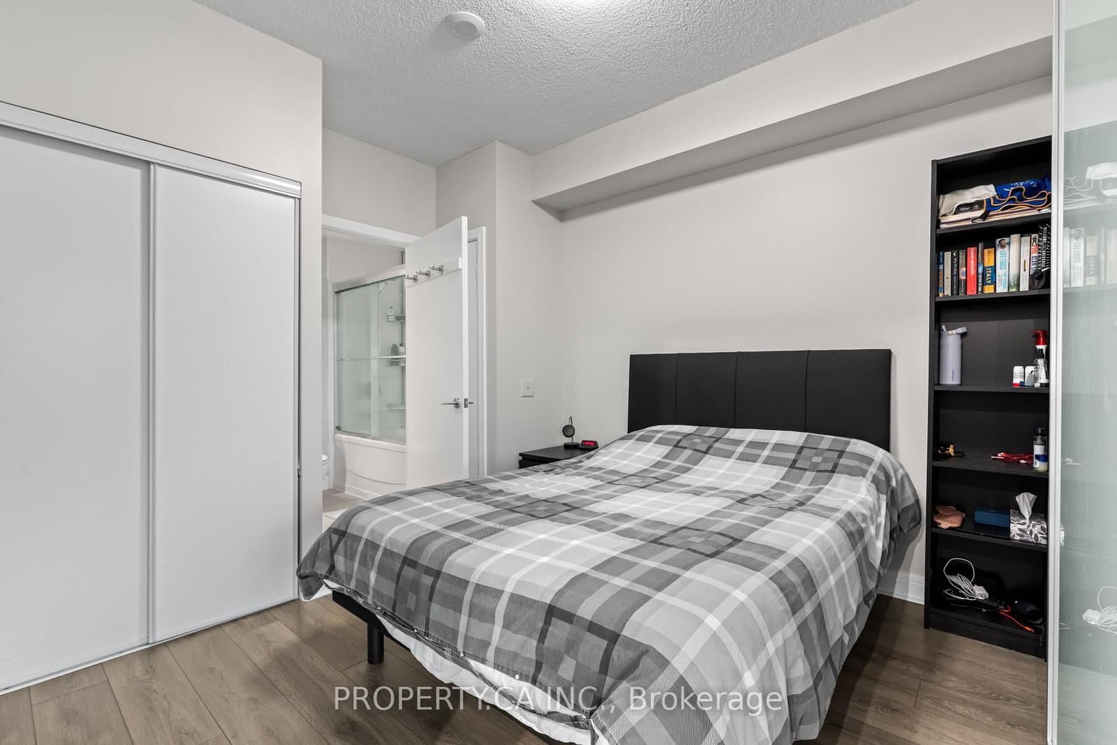 116 George Street, Unit 1204 thumbnail 12