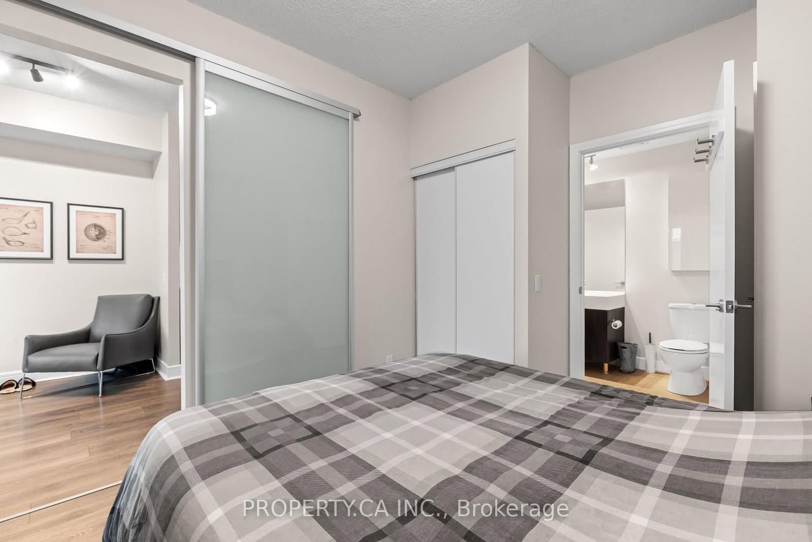 116 George Street, Unit 1204 thumbnail 13