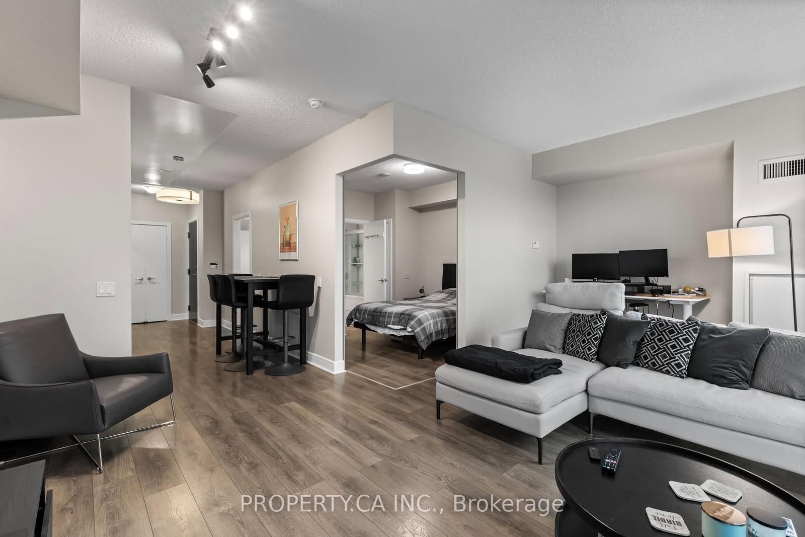 116 George Street, Unit 1204 thumbnail 5