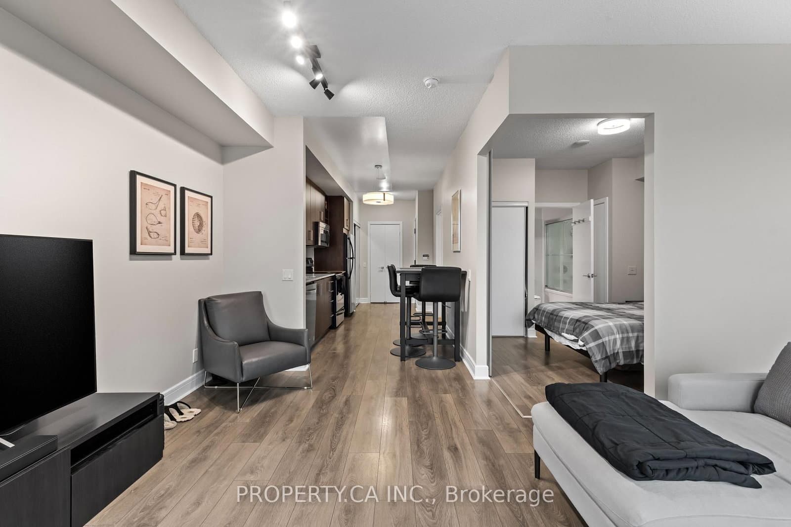 116 George Street, Unit 1204 thumbnail 6