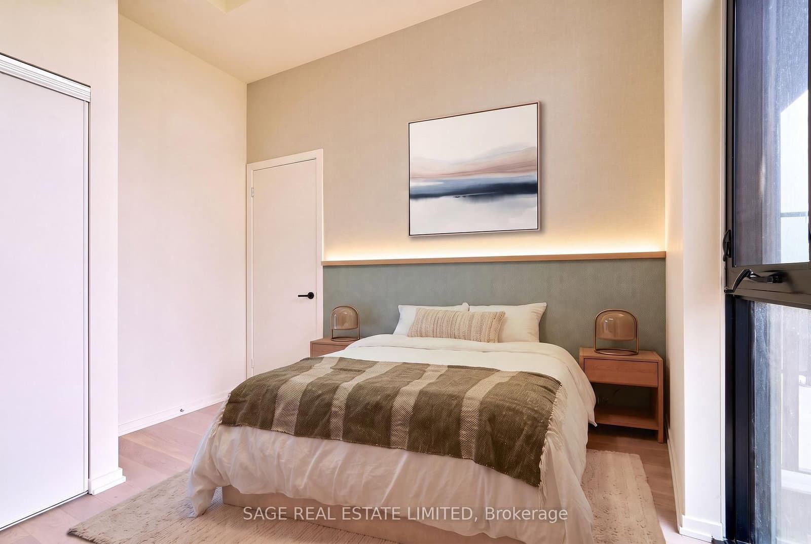 109 Erskine Avenue, Unit 608 thumbnail 10