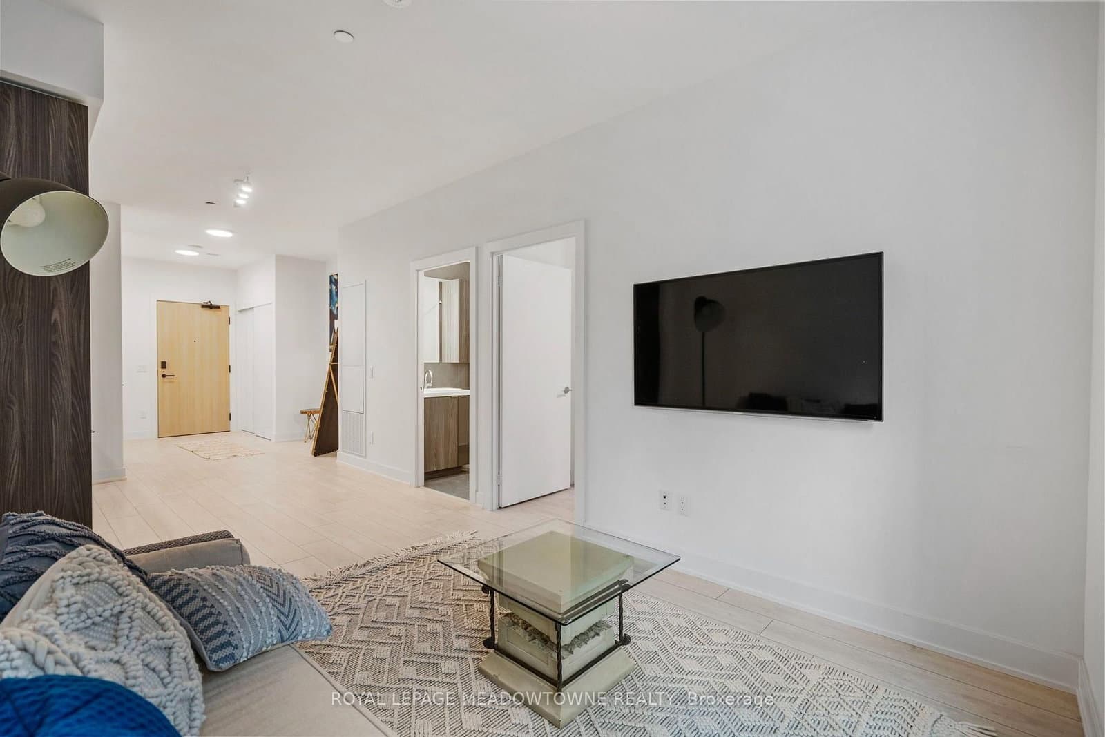 15 Mercer Street, Unit 813 thumbnail 14