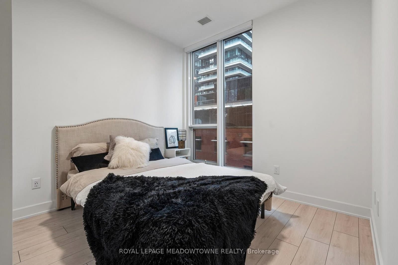 15 Mercer Street, Unit 813 thumbnail 15