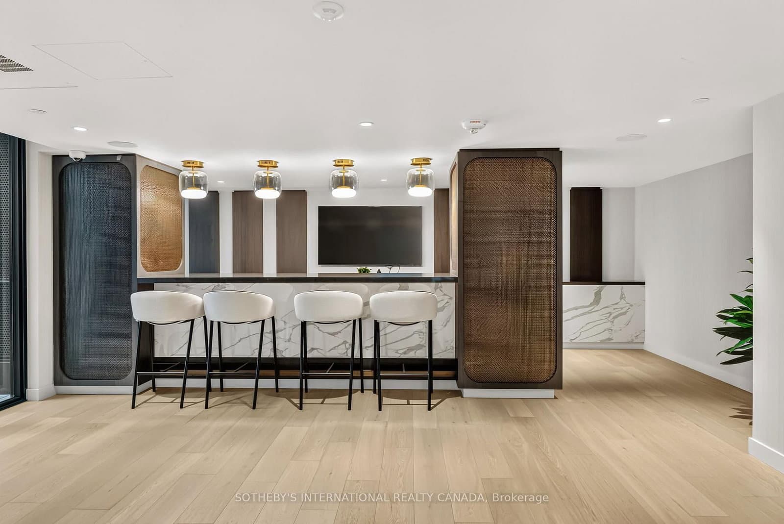 127 W BROADWAY Avenue, Unit 2302 thumbnail 32