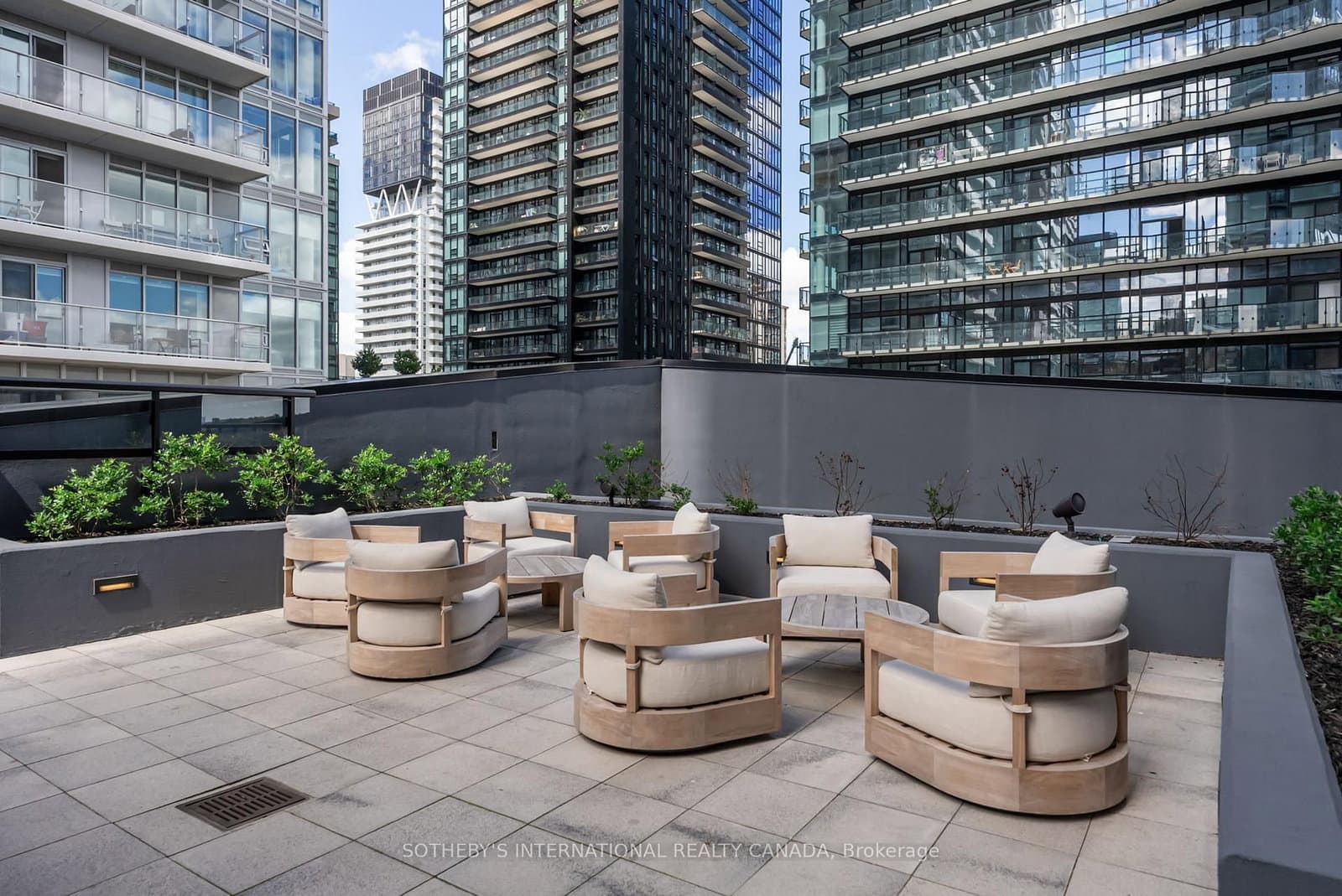 127 W BROADWAY Avenue, Unit 2302 thumbnail 33