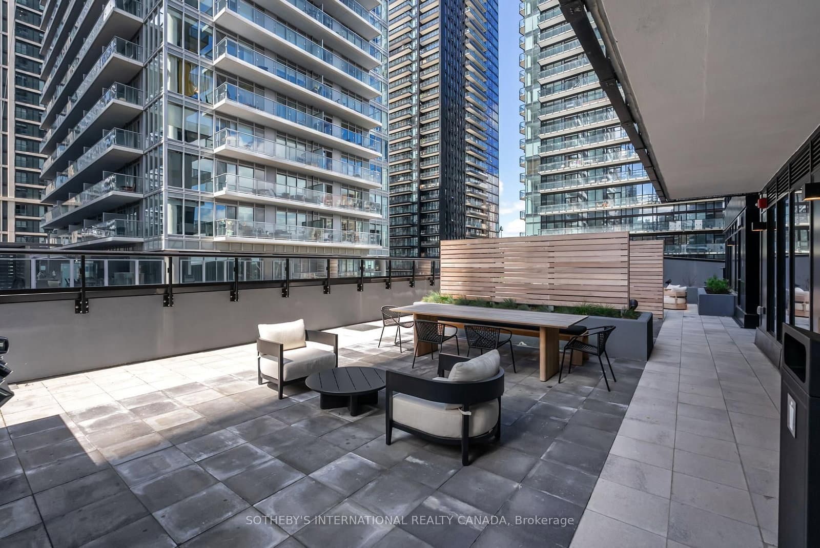 127 W BROADWAY Avenue, Unit 2302 thumbnail 36