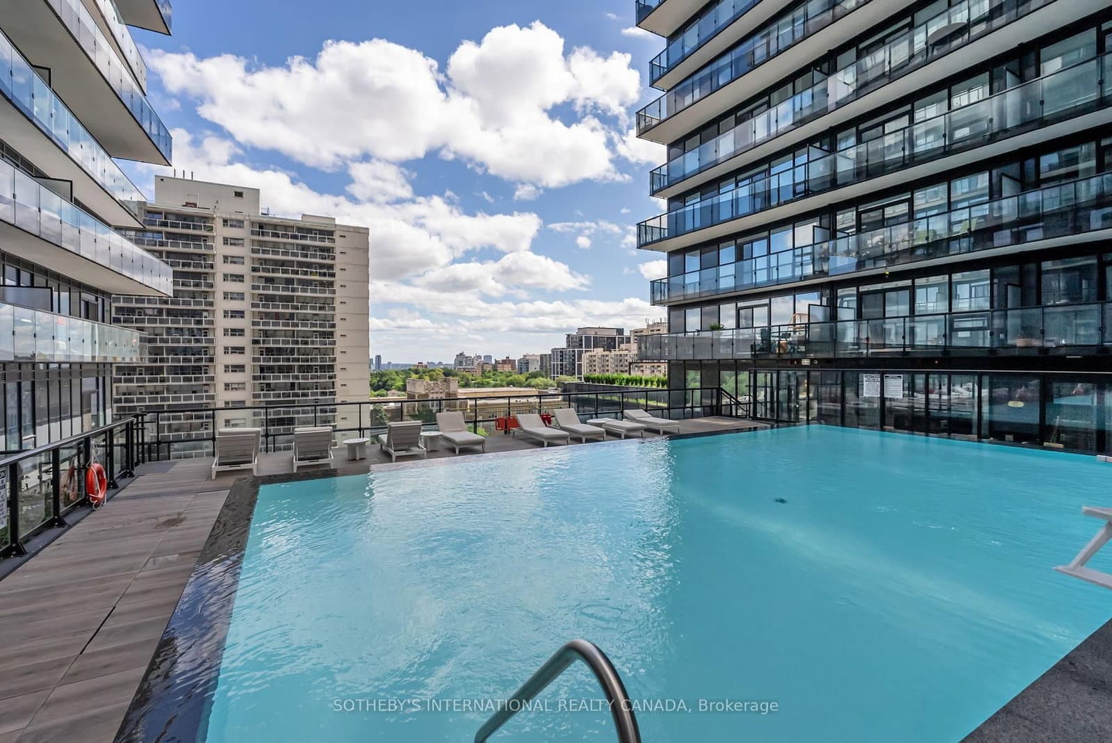 127 W BROADWAY Avenue, Unit 2302 thumbnail 37