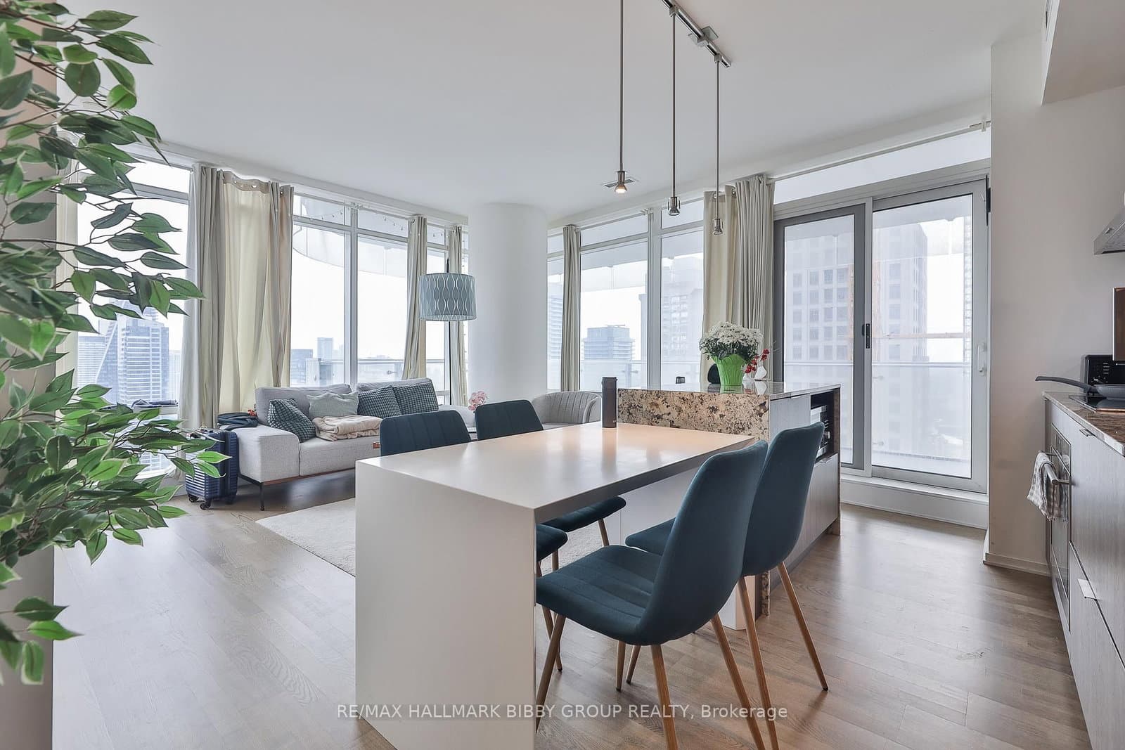 1 Bloor Street E, Unit 3807 - Image 1