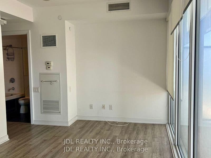 42 Charles Street E, Unit 3609 thumbnail 12