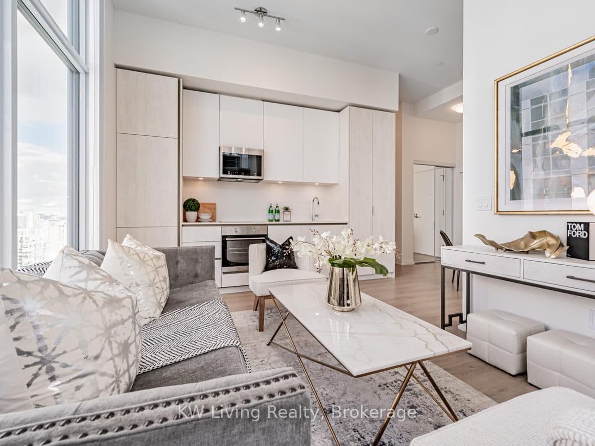 8 Widmer Street, Unit GPH3 thumbnail 10