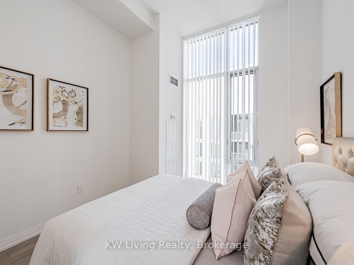 8 Widmer Street, Unit GPH3 thumbnail 21