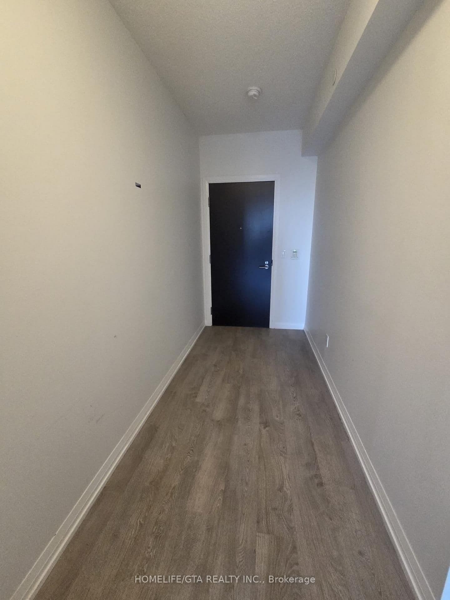 101 Erskine Avenue, Unit 2005 thumbnail 13